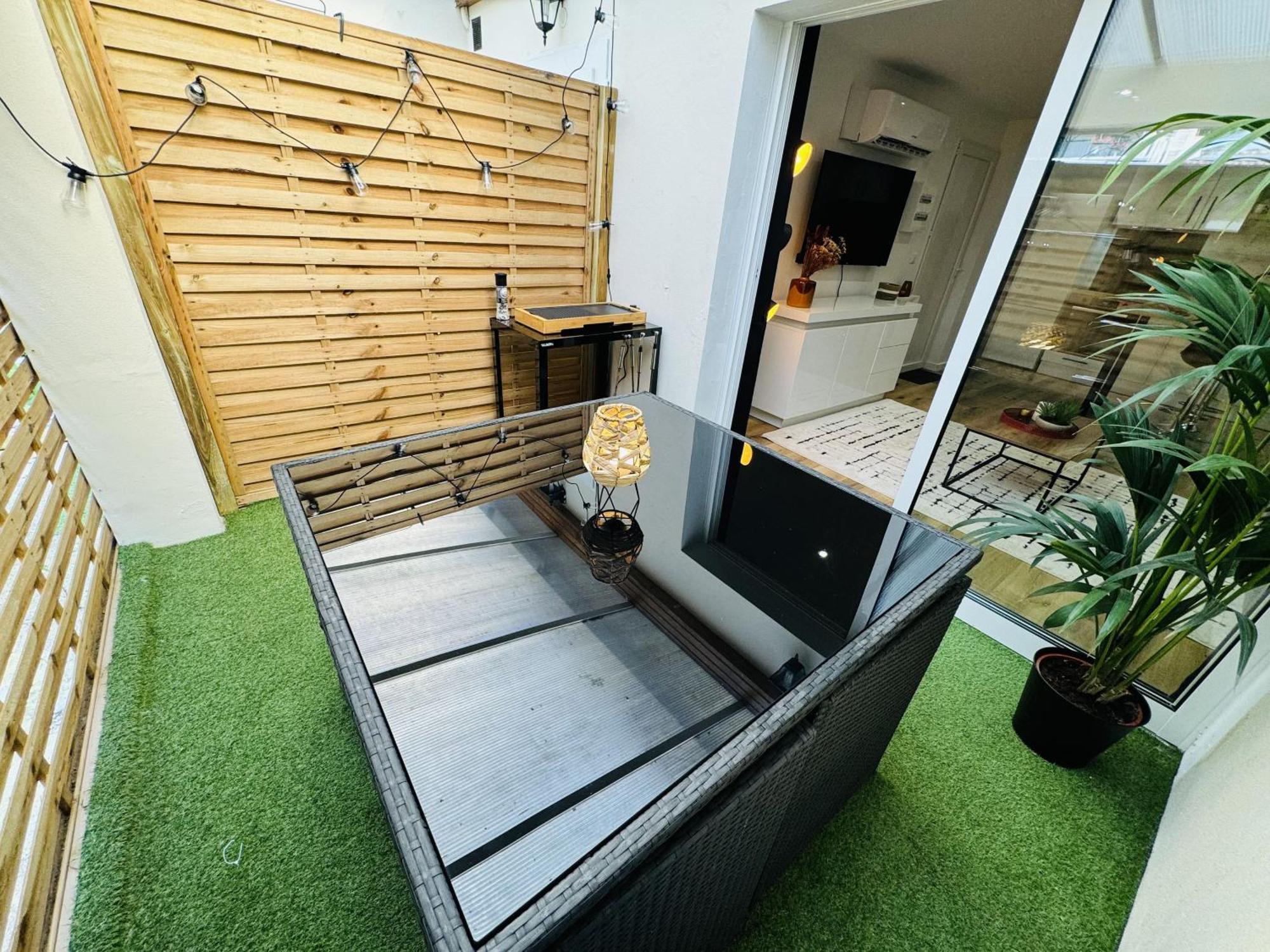 Le Bel Aire - Terrasse - Wifi Apartment เบกเลส์ ภายนอก รูปภาพ